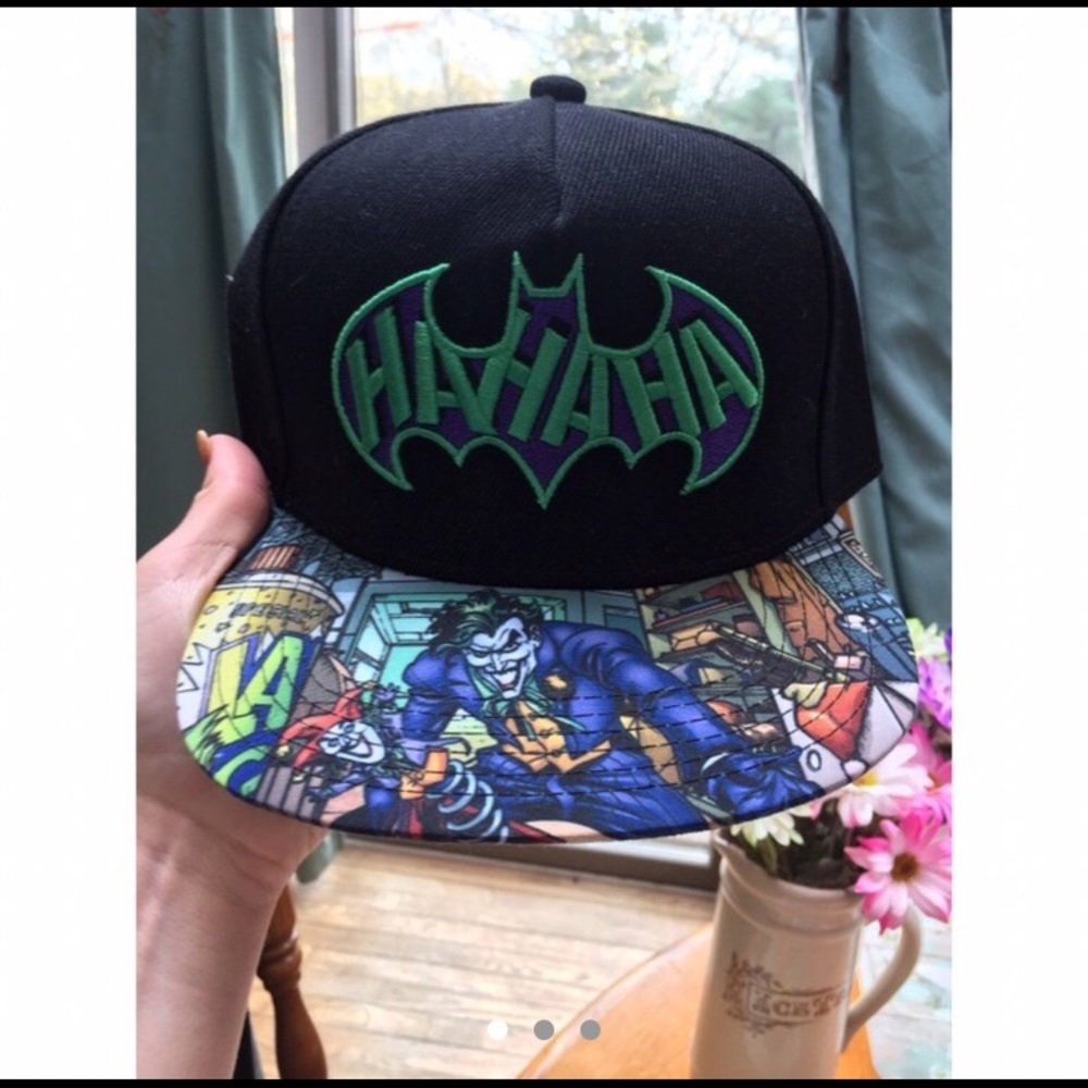 NWT joker SnapBack